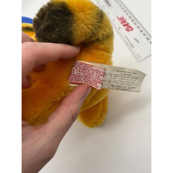 Rare 1981 Blue Hat Garfield Plush: Vintage Cartoon Cat Collectible from Dakin - Picture 7 of 9